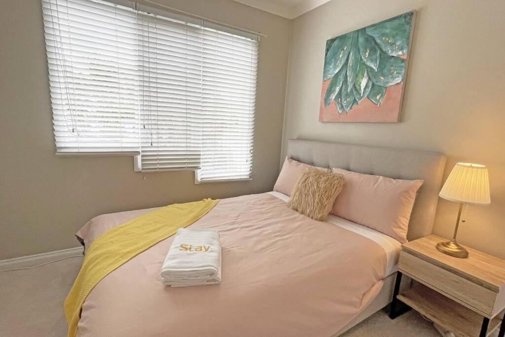 Charming 6 Brm In Melbourne Mullum Mullum Precinct