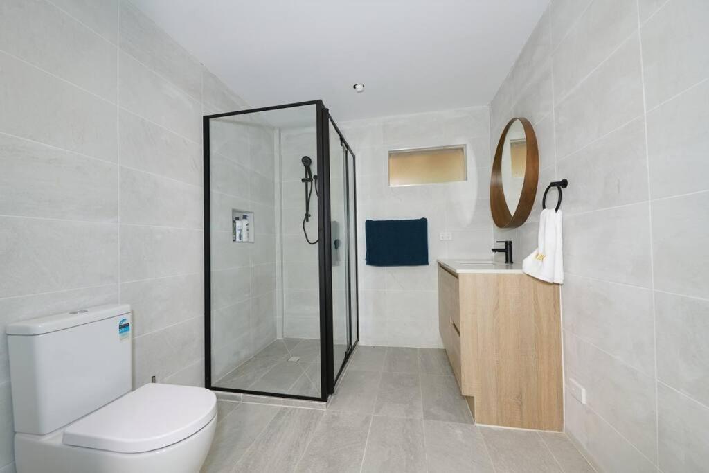 Villa Charming 6 Brm In Melbourne Mullum Mullum Precinct